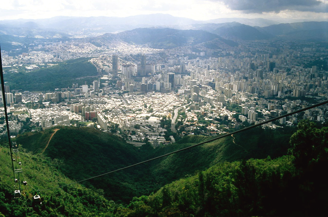 Tỉ phú Venezuela được ân xá sau khi gia đình ký hợp đồng 50 triệu với luật sư thân cận Tổng Thống